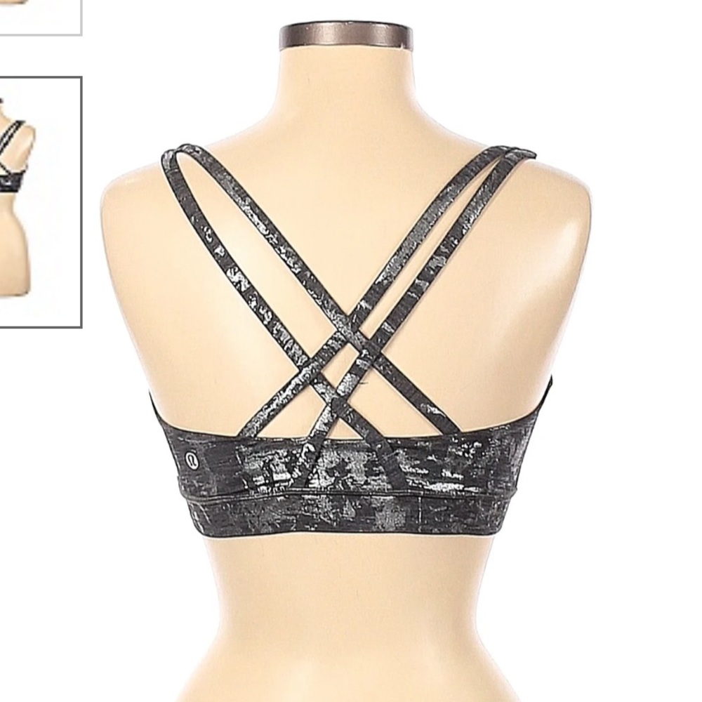 Lululemon cross back sports bra size 4